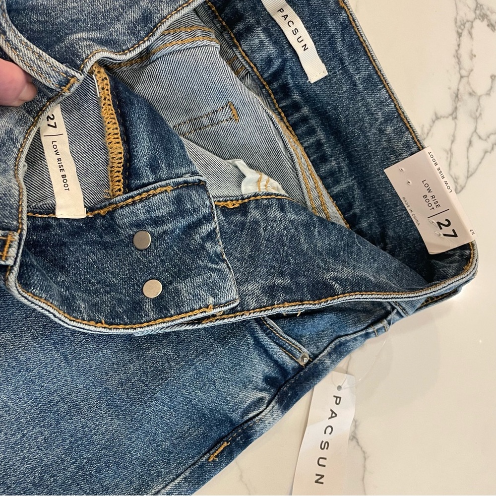 PacSun low Rise Boot Cut Jeans - Picture 6 of 11